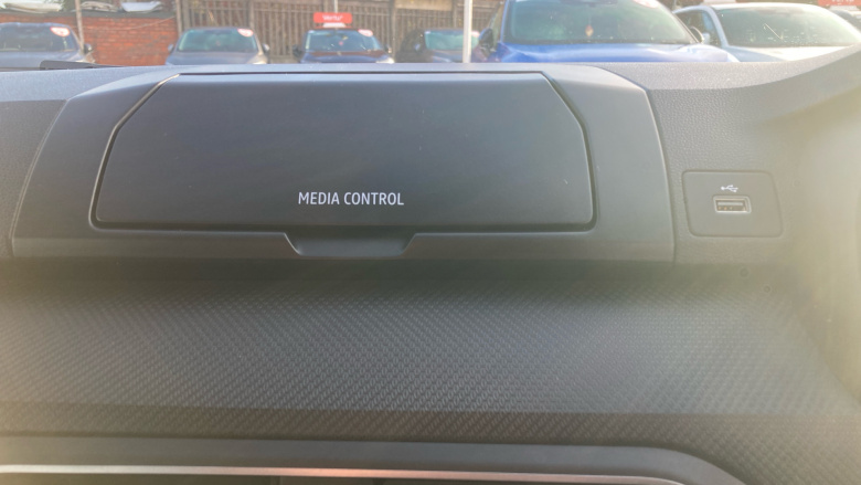 Dacia Sandero 1.0 Tce Essential 5dr Petrol Hatchback